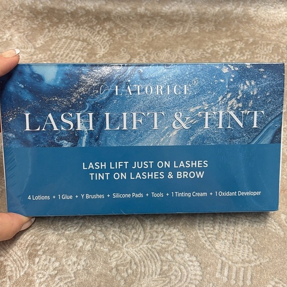 Lash Lift Kit Eyelash Lift & Tint Brow Lamination Natural Lash Curling Salon DIY - Picture 8 of 15